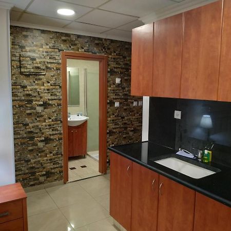 Hotel Rothschild 37 Bat Yam Eksteriør billede
