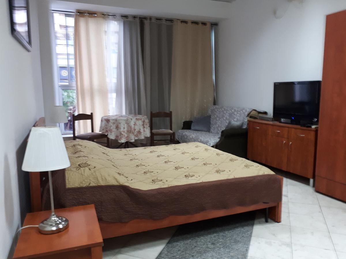 Hotel Rothschild 37 Bat Yam Eksteriør billede