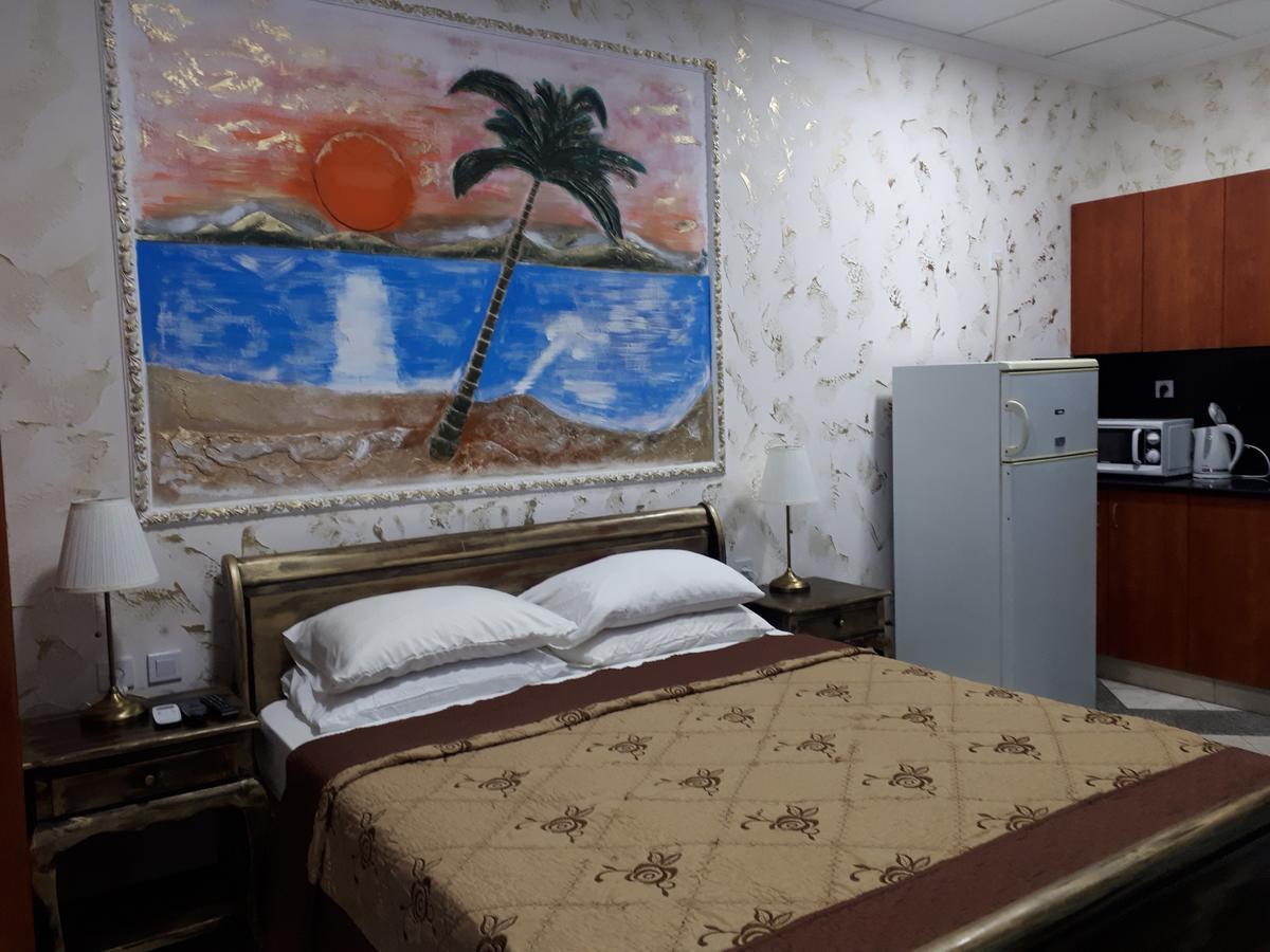 Hotel Rothschild 37 Bat Yam Eksteriør billede