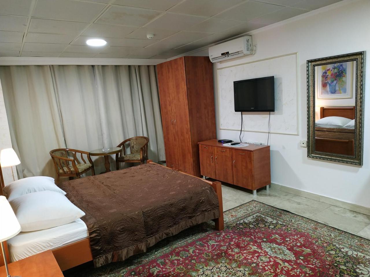 Hotel Rothschild 37 Bat Yam Eksteriør billede
